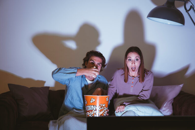 As Maiores Reviravoltas no Final dos Filmes: Surpreenda-se com os Plot Twists